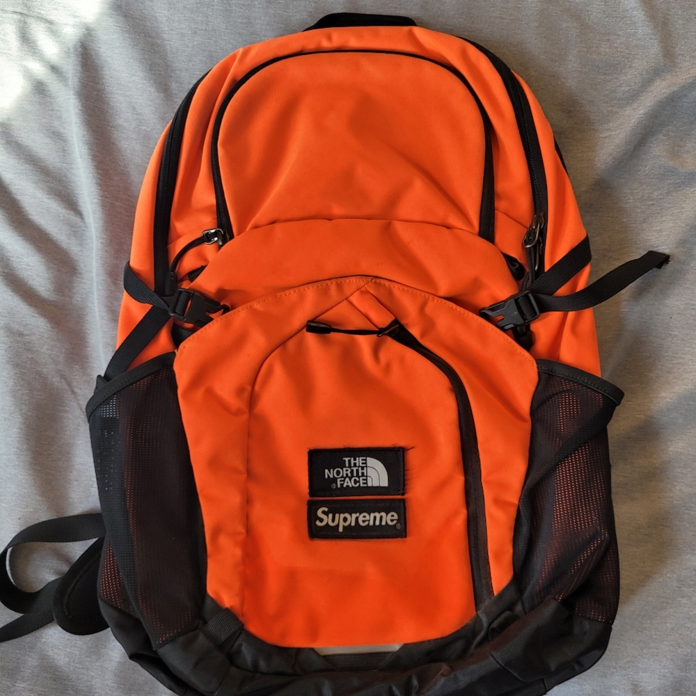 Supreme x northface Pocono Super orange backpack